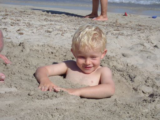 Vergnügt am Mallorcinischen Strand.